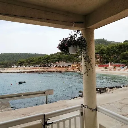 Apartment Milna, Hvar Buratovic
