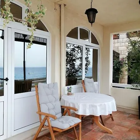Milna, Hvar Buratovic 아파트 *