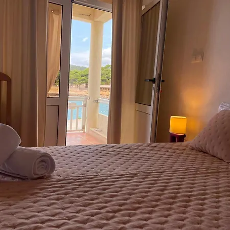 Milna, Hvar Buratovic Апартаменти Хвар