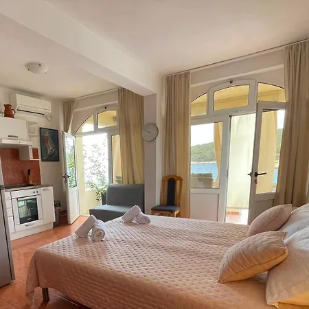 Apartment Milna, Hvar Buratovic Hvar Town